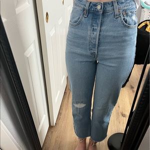 Levi’s ribcage straight leg jeans